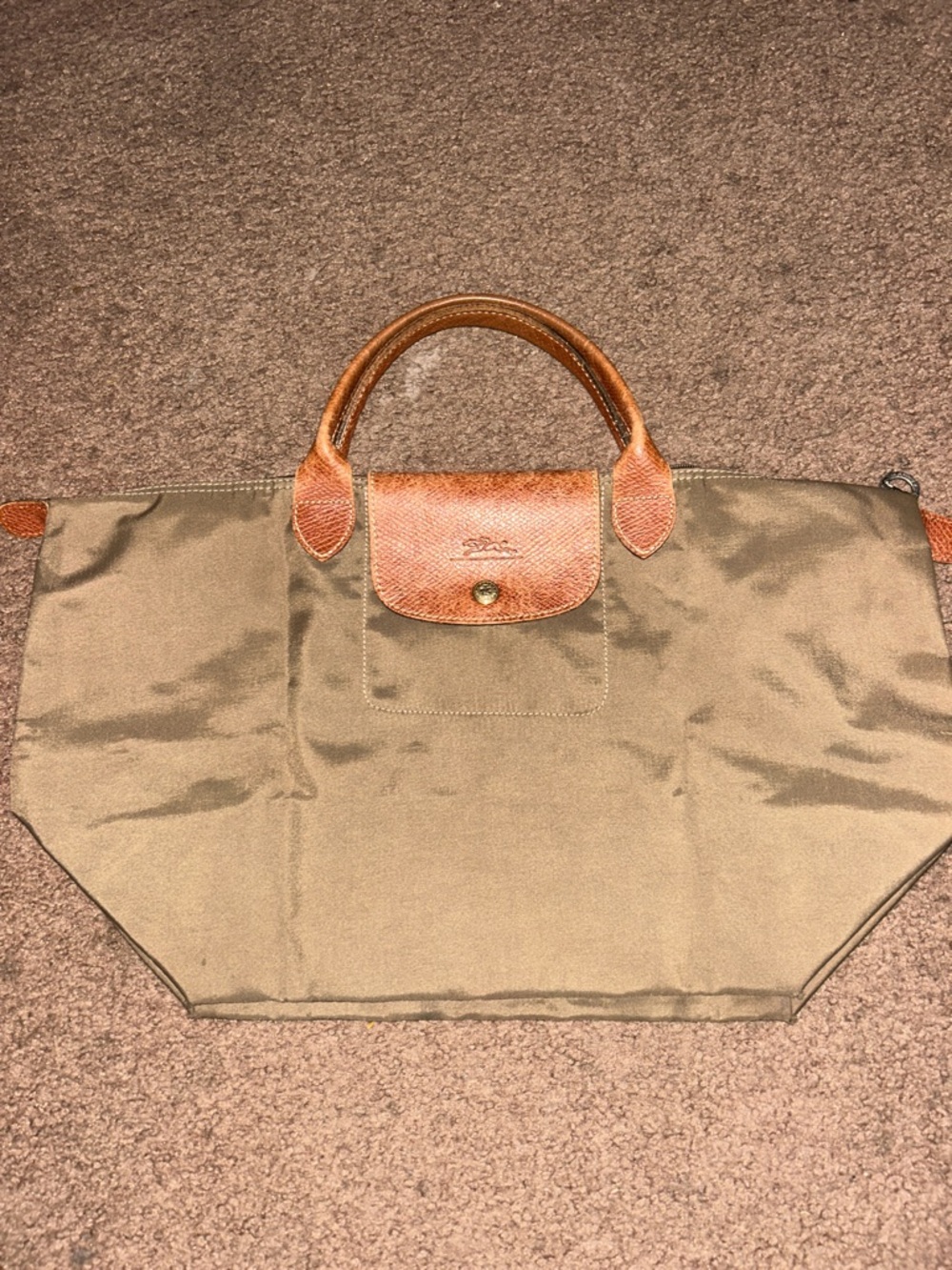 Longchamp Le Pliage Original M Top Handle Bag in Olive Green/ Good Condition